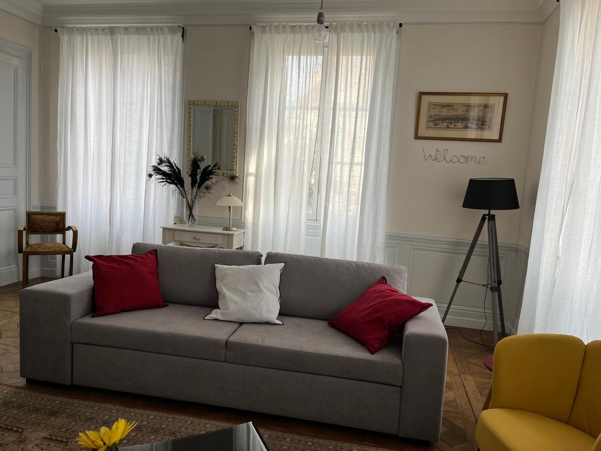 La Villa Louana 1 Appartement 160M2 Sobriete,Elegance En Coeur De Ville Aubusson  Buitenkant foto