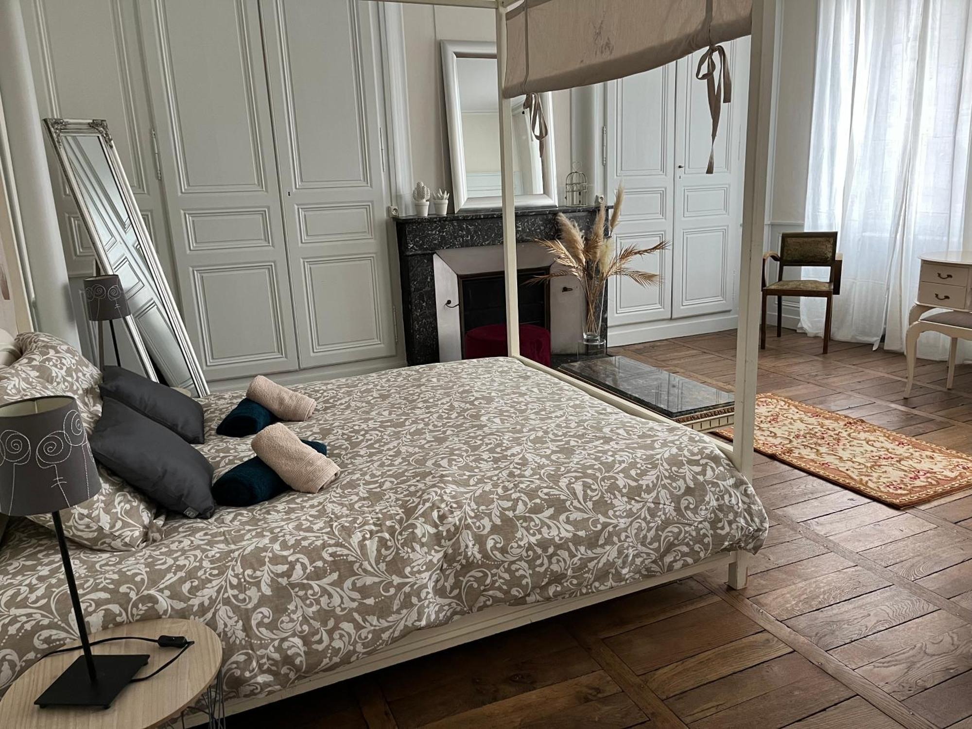 La Villa Louana 1 Appartement 160M2 Sobriete,Elegance En Coeur De Ville Aubusson  Buitenkant foto